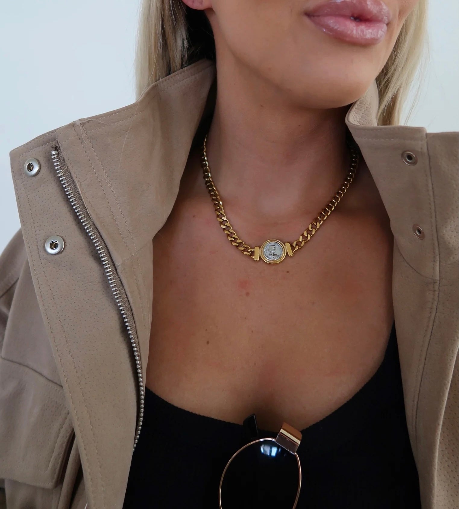 Bella necklace