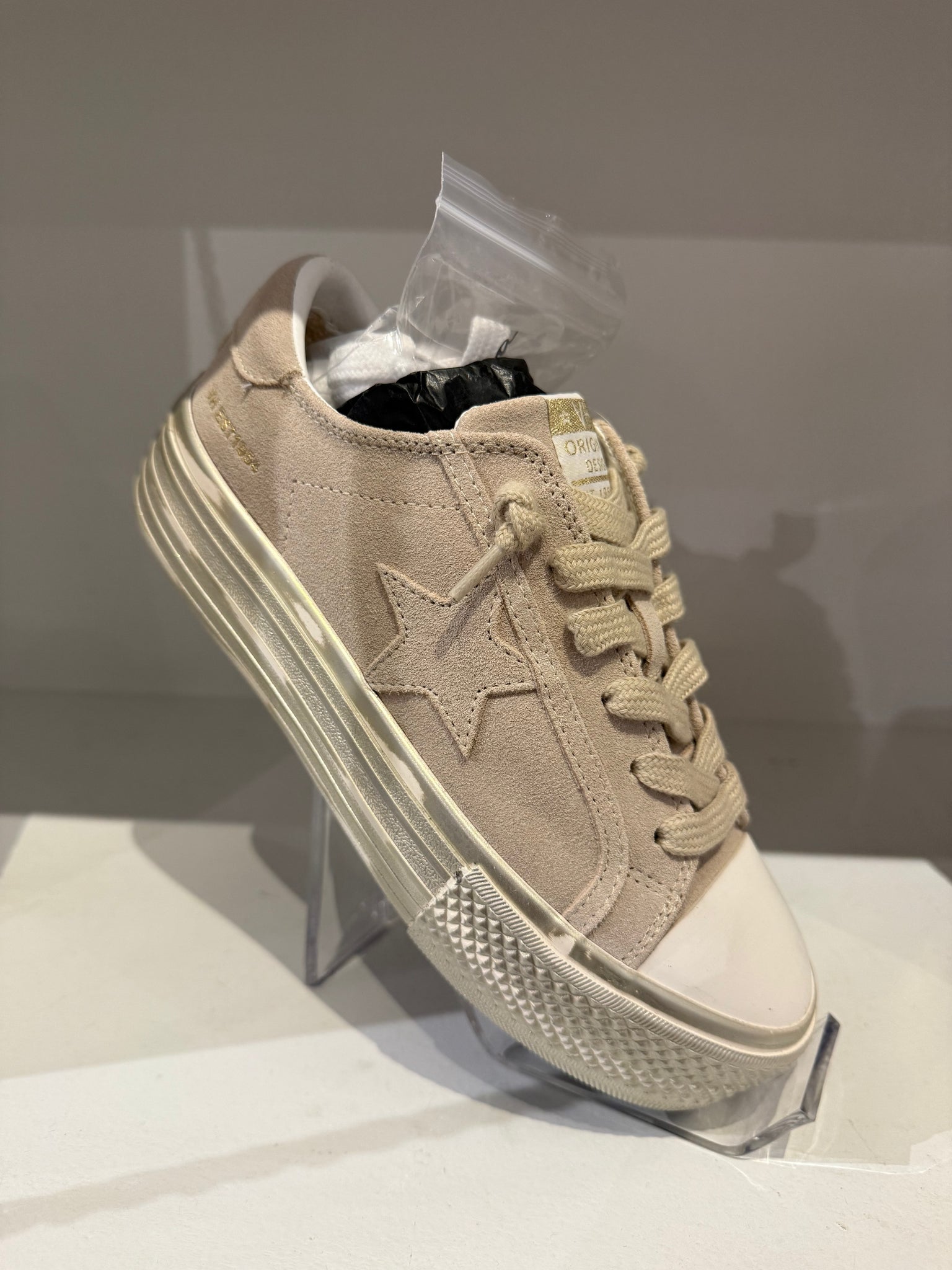 Vintage Havana- Stone Suede